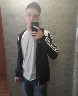 Максим Захаржевский